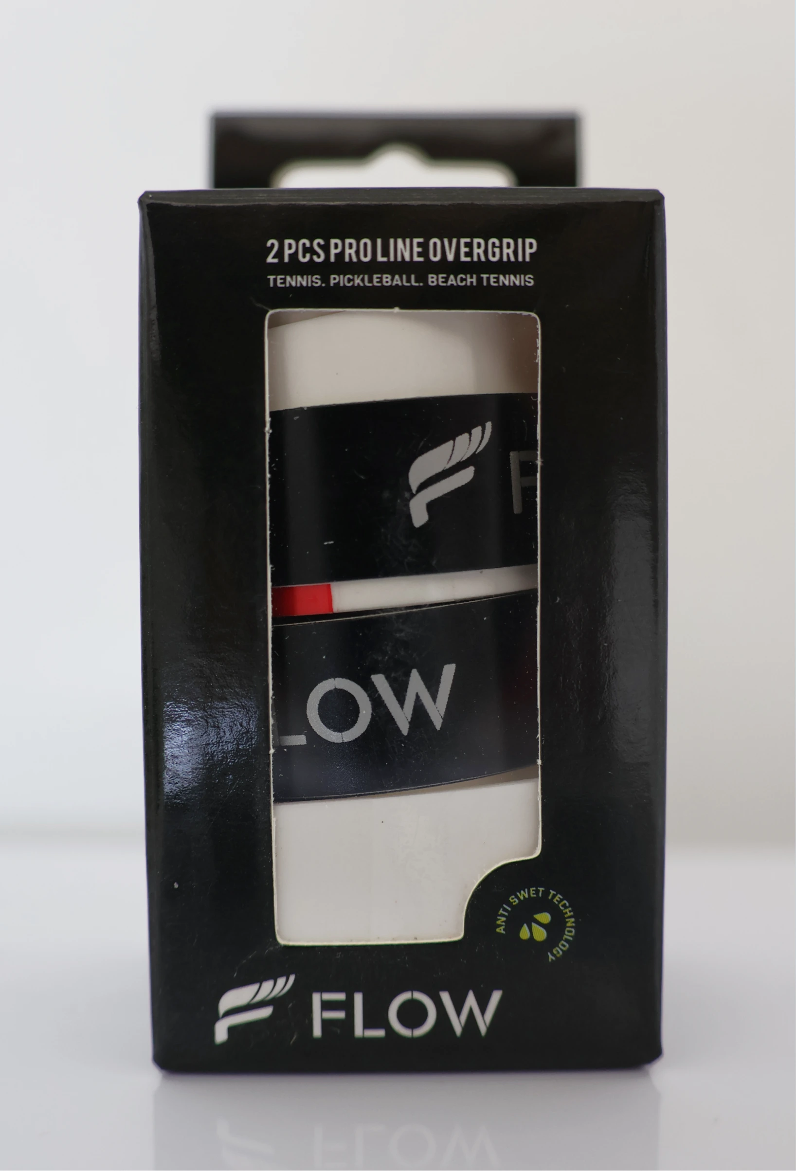 White Grip, Pack with 2, Sweat Resistant, Heat Absorption, Flow Beach Tennis
