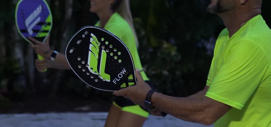 beach tennis racket flow 1